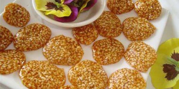 تصویر 3 از خرید پولکی کنجدی خانگی + قیمت فروش استثنایی